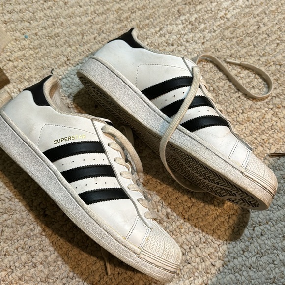 Adidas Originals Superstar Sneakers - Picture 3 of 4